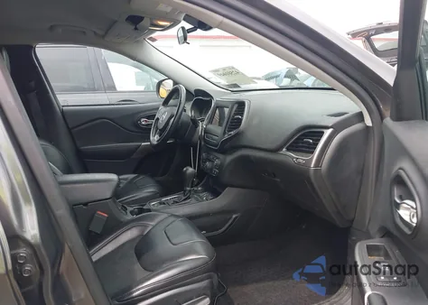 2019 Jeep Cherokee Latitude Plus 4X4 из США, поврежденный, VIN 1C4PJMLB5KD213845